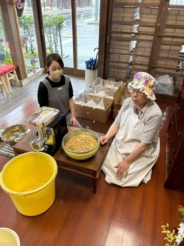 味噌づくりワークショップを開催しました