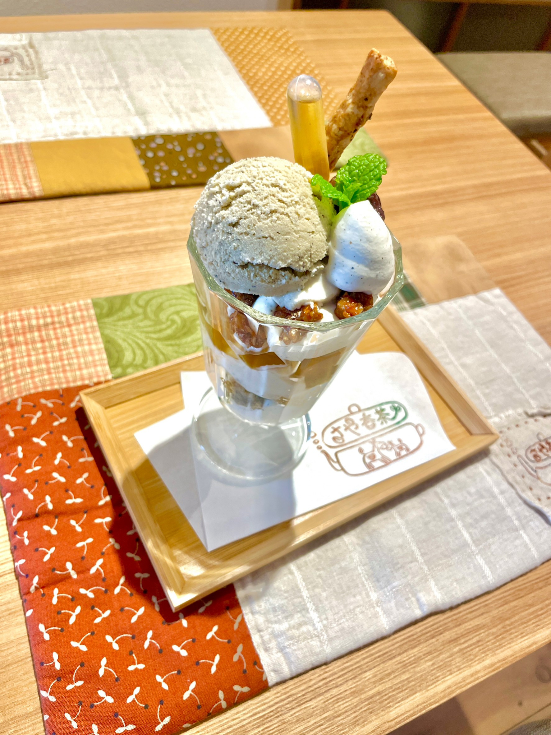 さや香茶でほっと一息、いっぷくを