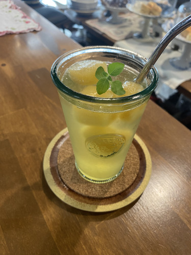 すりおろしアップルジュース