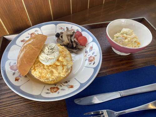 たまごサンド　ミニデザート付き