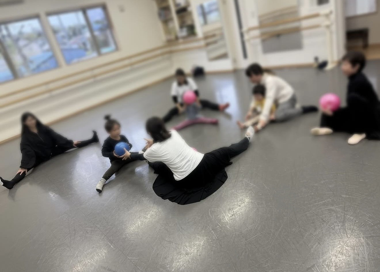 親子バレエストレッチ