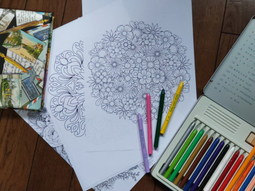 新たに4月スタート！「大人のぬり絵教室」