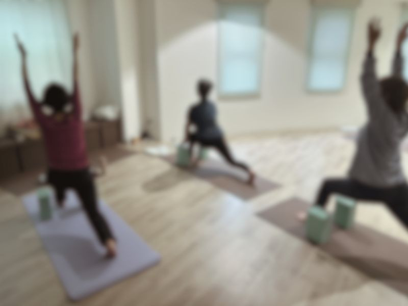 Mellow-Yoga メローヨガ QOLの向上を目的としたヨガ.jpg