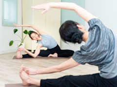 レッスン風景インストラクター.jpg