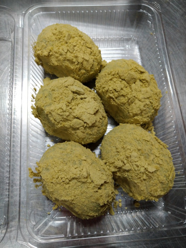 草餅　始まりました。
