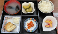 海鮮膳鯖塩焼き01〇.JPG