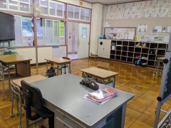 小学校教室02.jpg