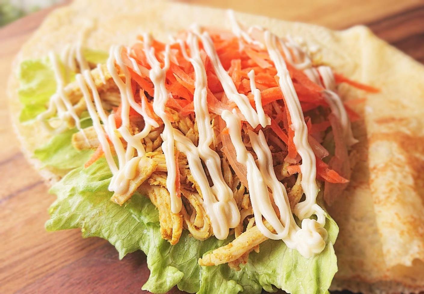 カレーチキンサラダ