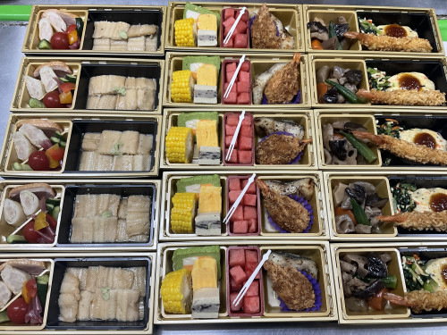 （取手市・守谷市・つくばみらい市）取手市斎場やすらぎ苑様へお届け可能です！