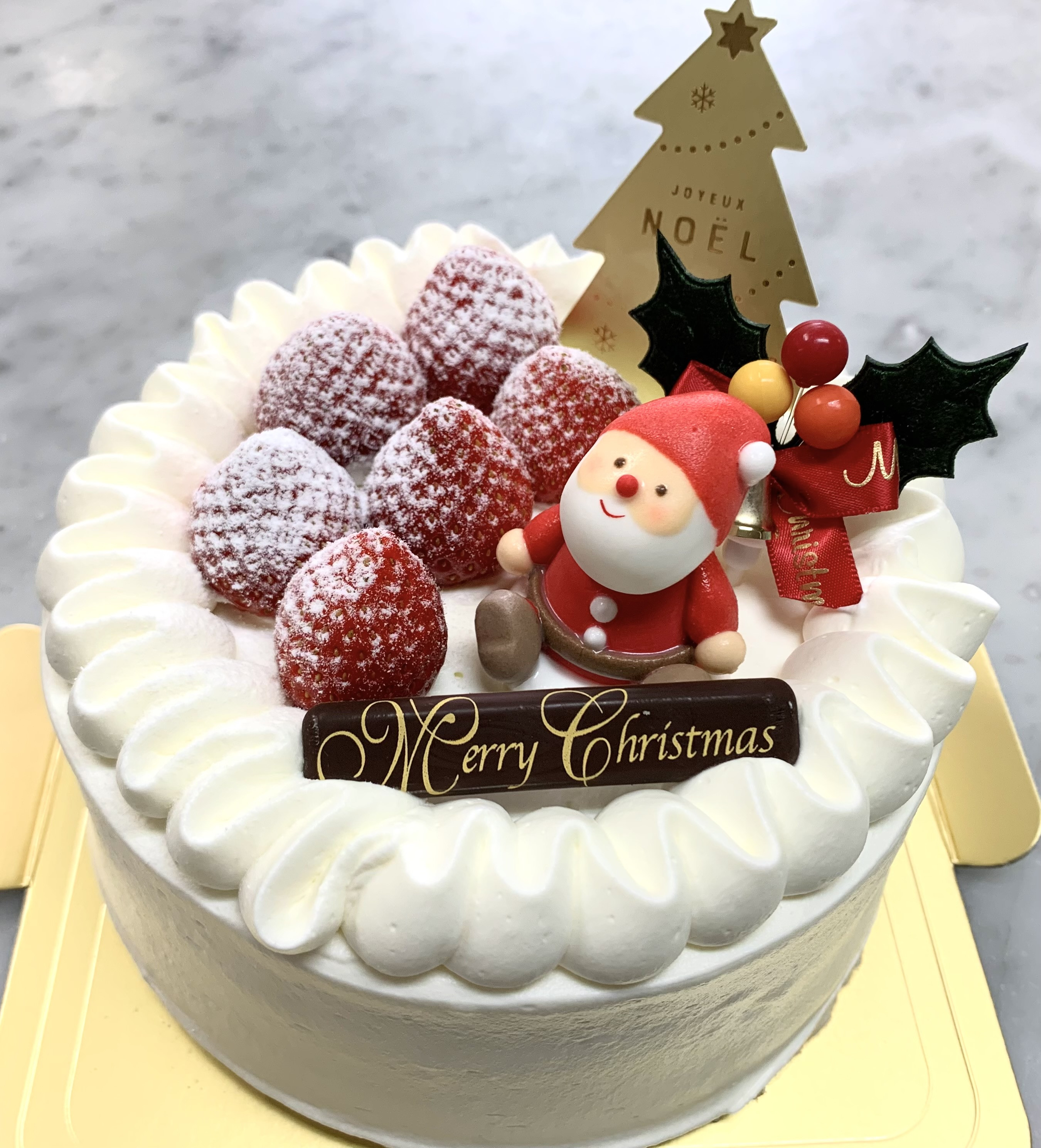 ノエル いちごデコ