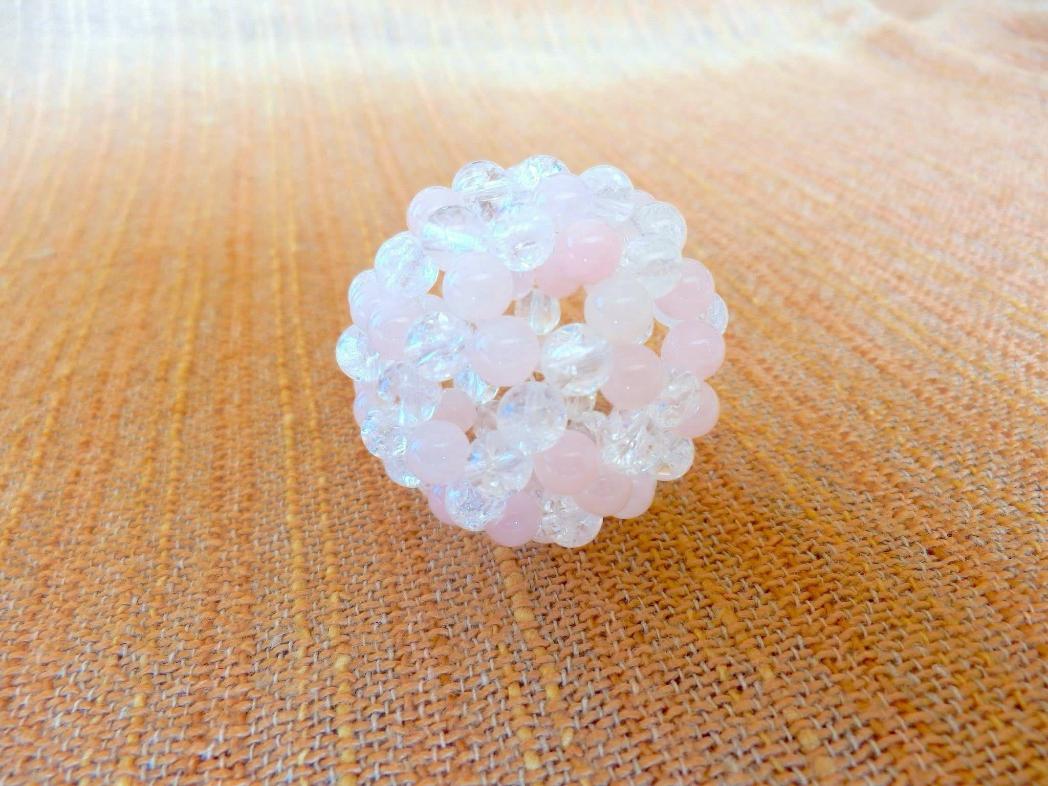 明日は！初の天然石フラーレンワークショップ開催です