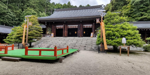 滋賀県近江神宮...時の記念日３