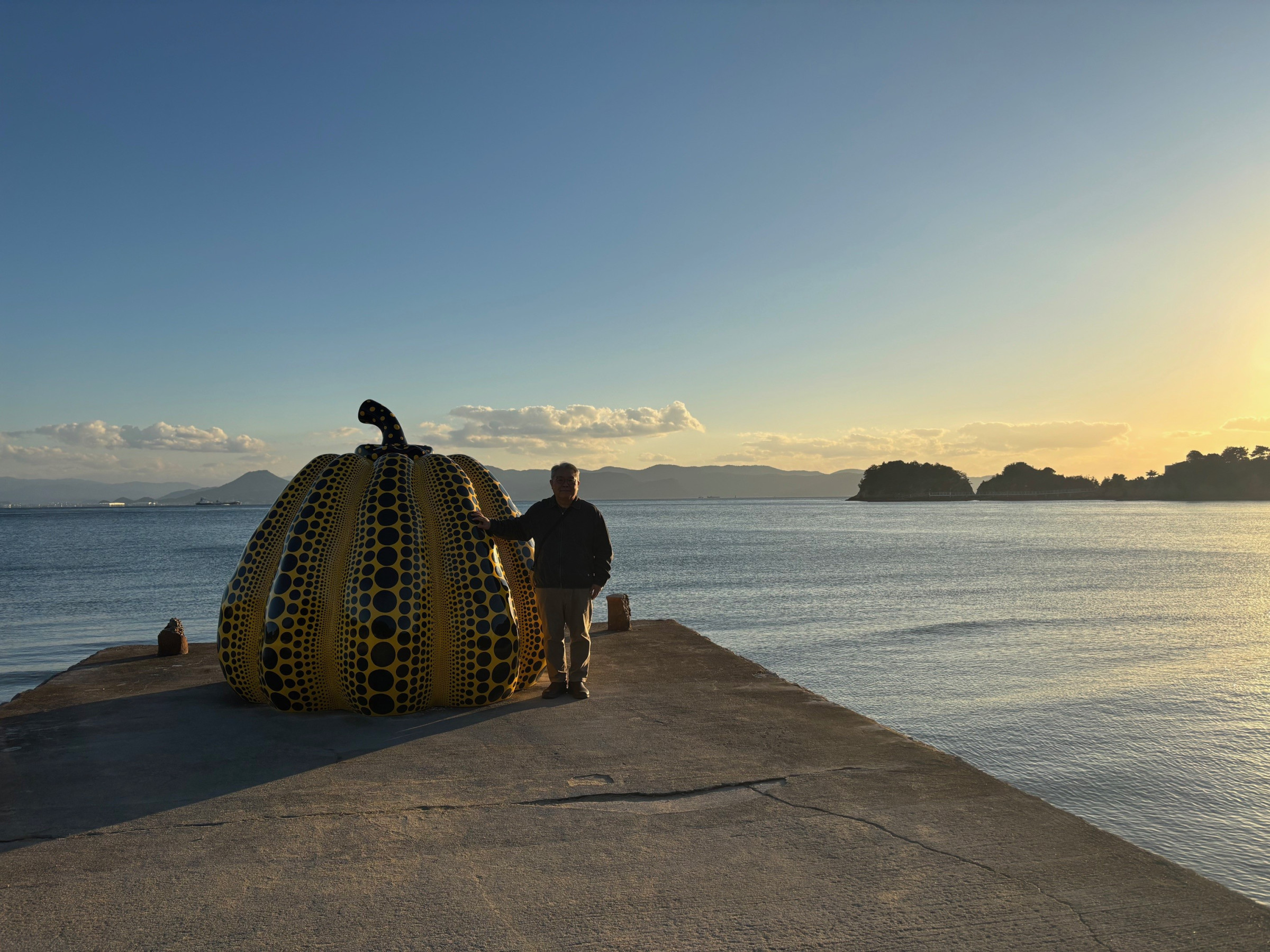 令和7年11月　瀬戸内国際芸術祭　直島