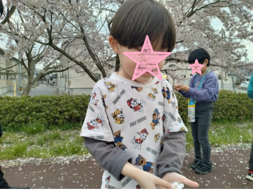 ホームページ4月ー９.png