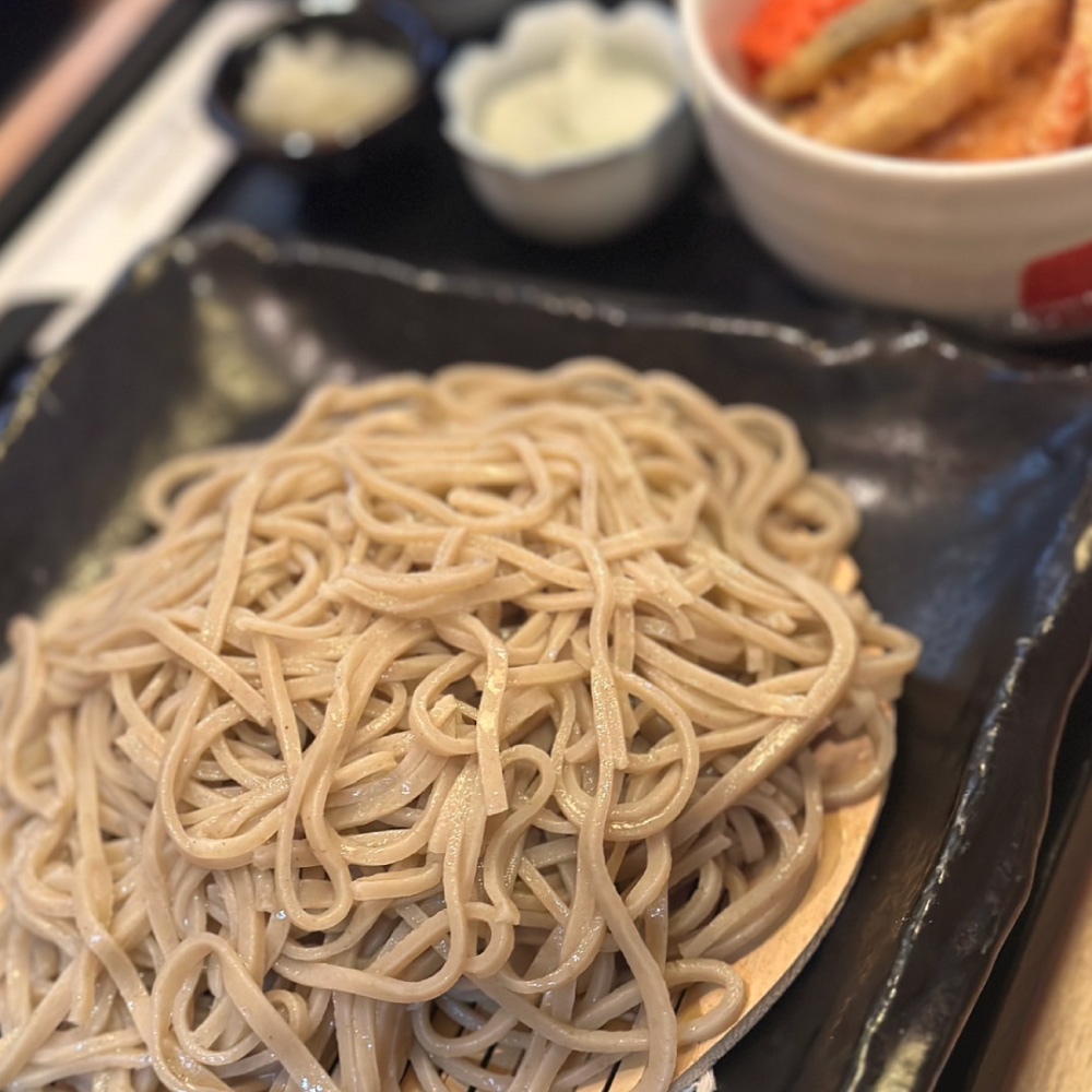 ざる蕎麦とミニ野菜天丼