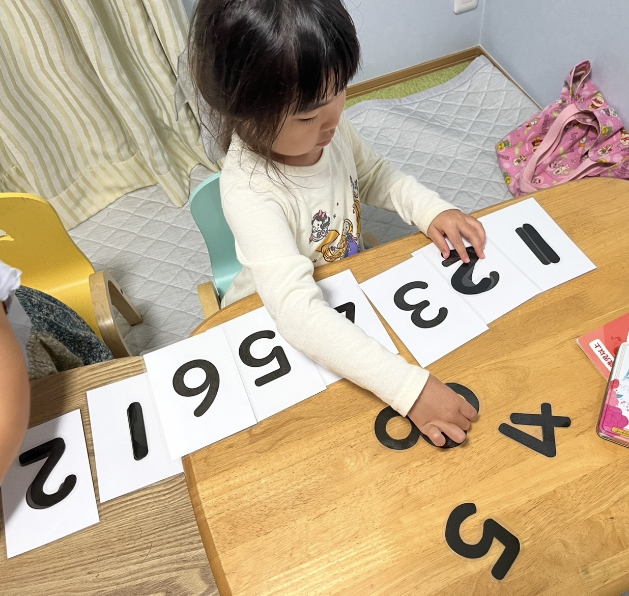 プレピアノにモンテッソーリ教育もとりいれています