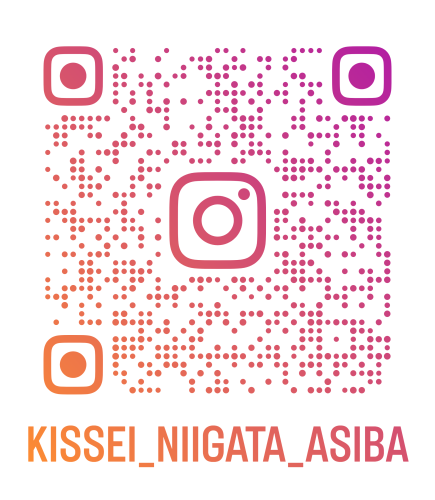 インスタQR.png