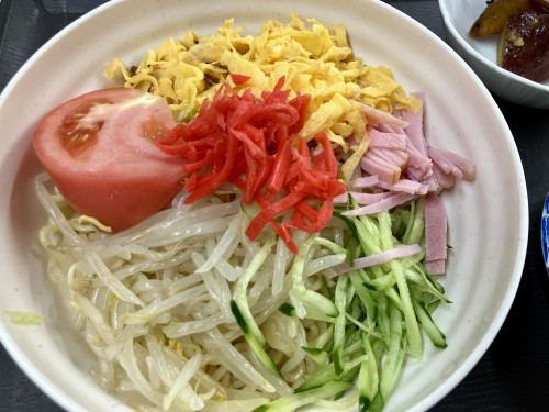 暑い日は冷やし中華🍜