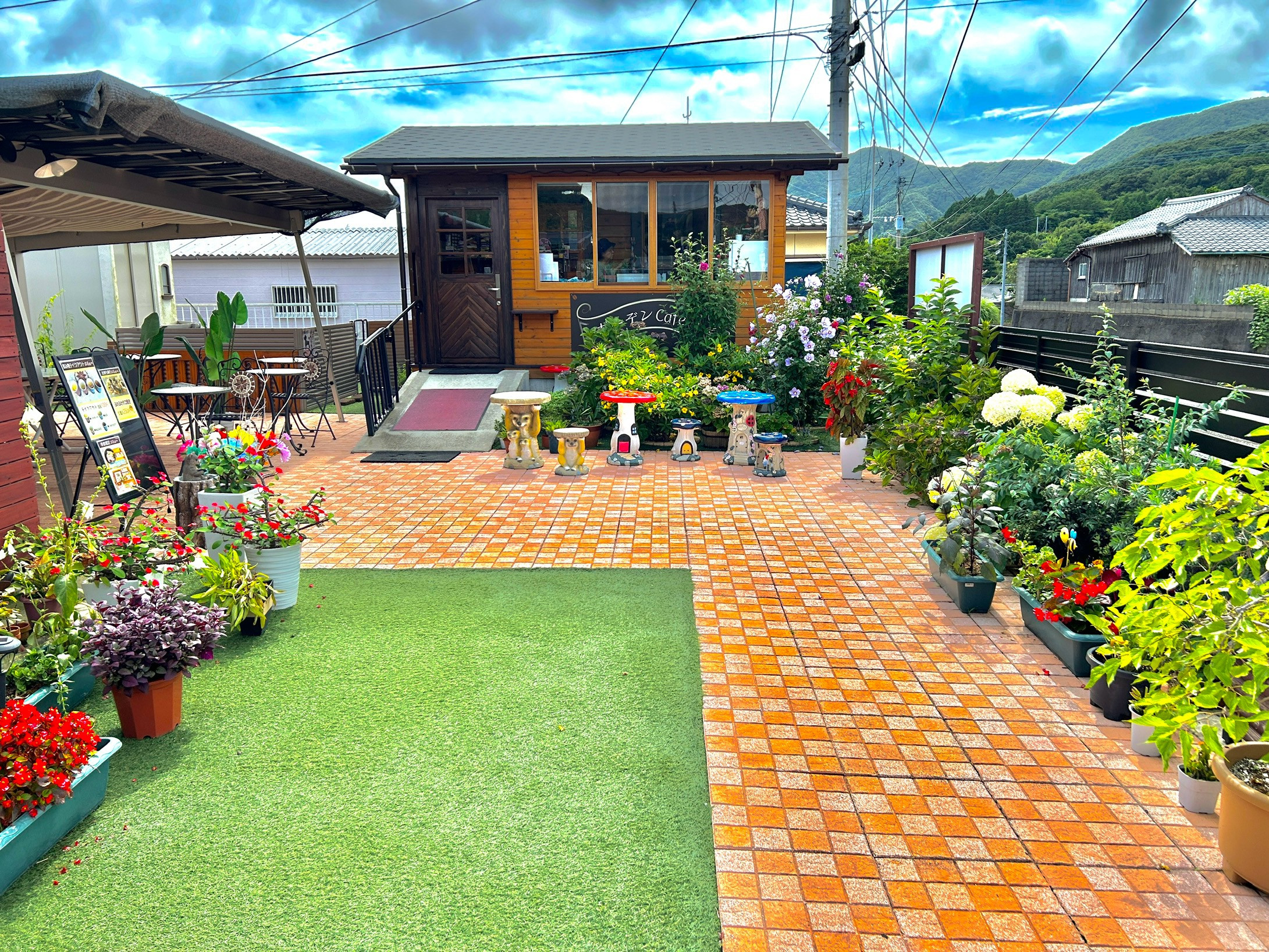 よろずやミニハウス