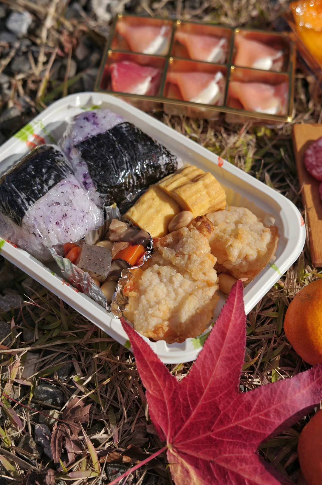 Lunch box