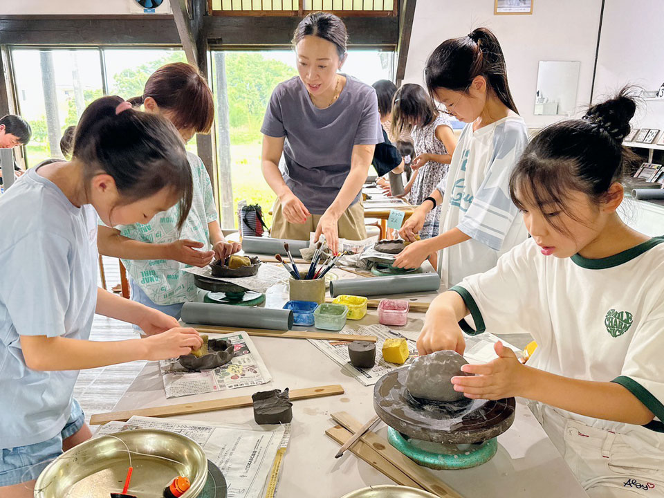 夏休みに陶芸体験