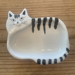 シナリーモチーフトレイネコ