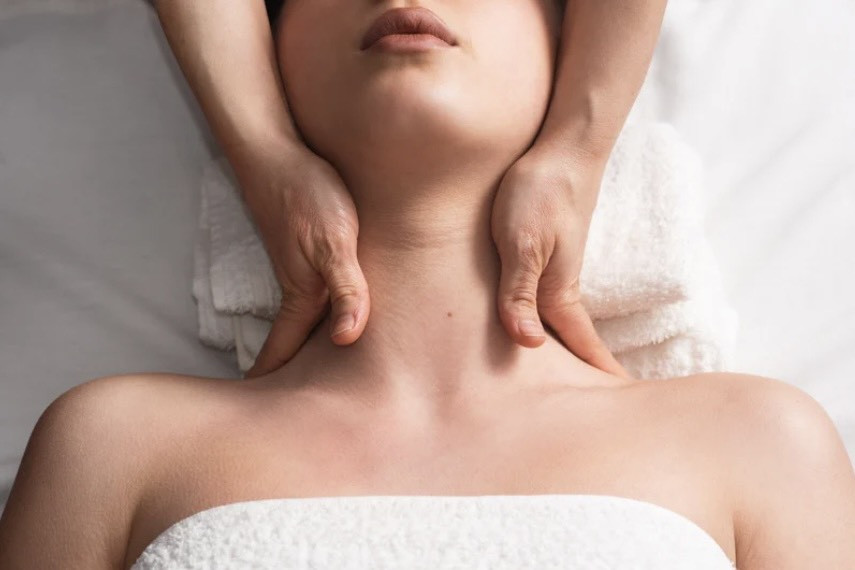 オプション（お顔＋デコルテケア）