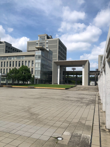 愛知県立大学の菊地創先生の研究室を訪問しました。