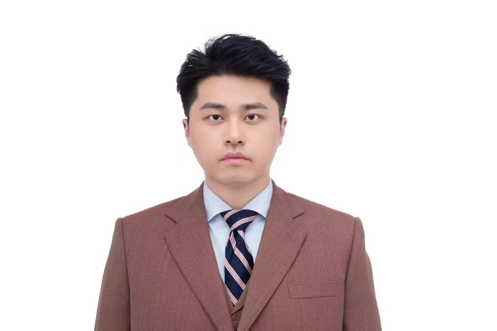 李彦霈