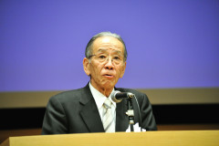 石澤会長.jpg
