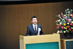 開会宣言 高平副会長.jpg
