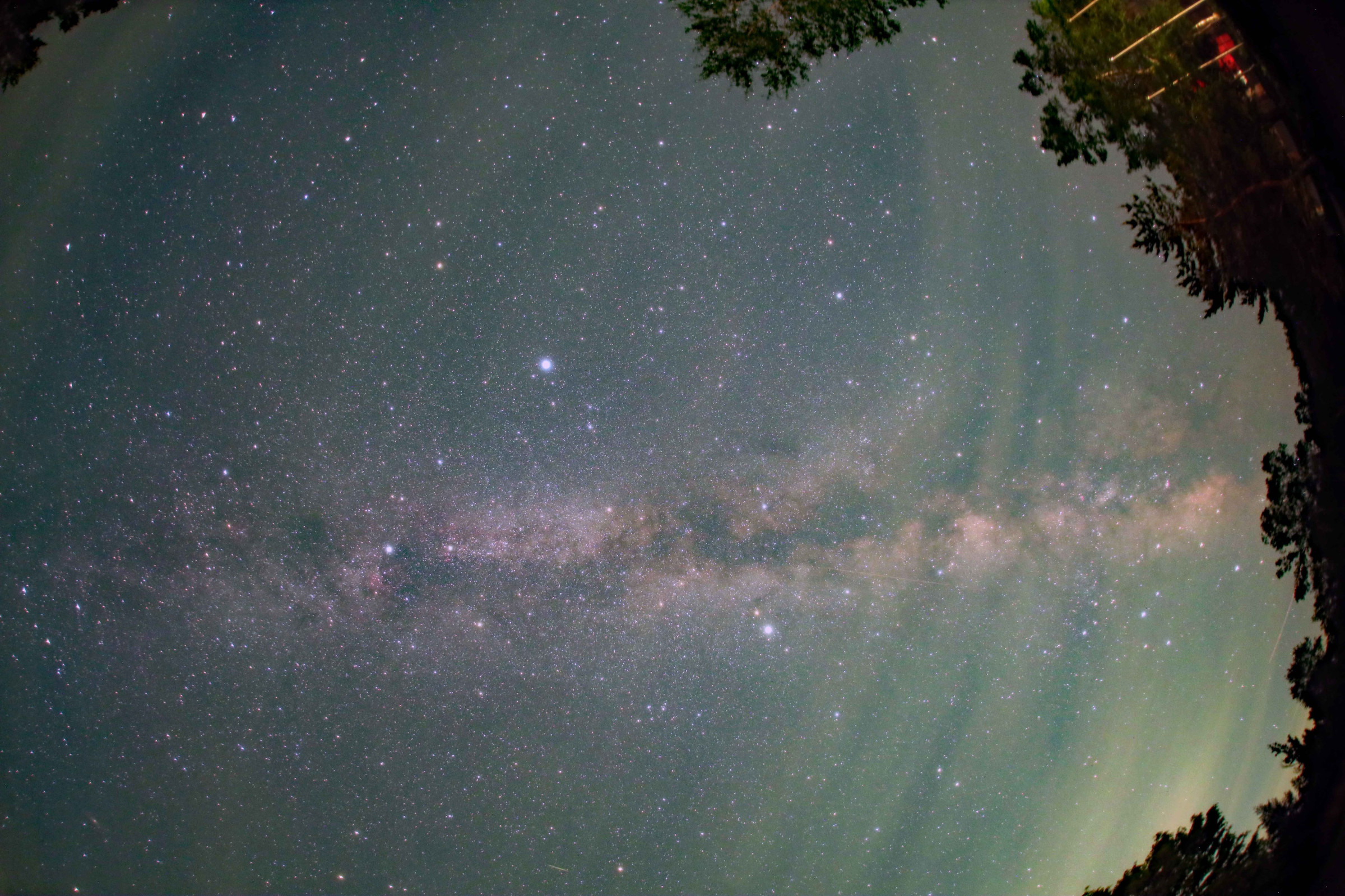 2024年6月の夜空