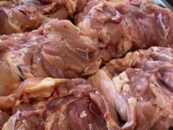 国産鶏ももブロック