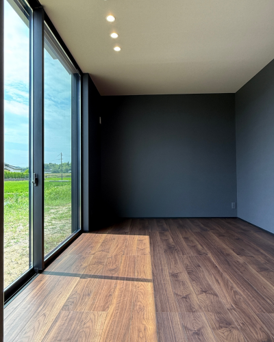 グレー　白　シンプル　住宅　完成見学会　チラシ　A4 (Instagram投稿（正方形）) (A4)のコピー (A4（横）)のコピー (A4)のコピー (A4（横）) (Instagramの投稿) (チラシ（A4）)のコピーのコピーのコピーのコピー.zip - 6.PNG