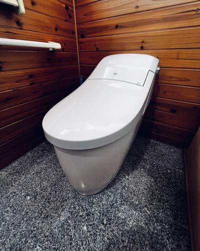 トイレ取替工事