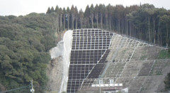がけ崩れ 完成１ - 編集済み.jpg
