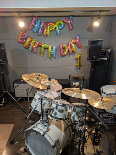 みなさまに愛されて１周年 ！！！