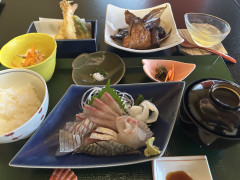 おまかせ定食