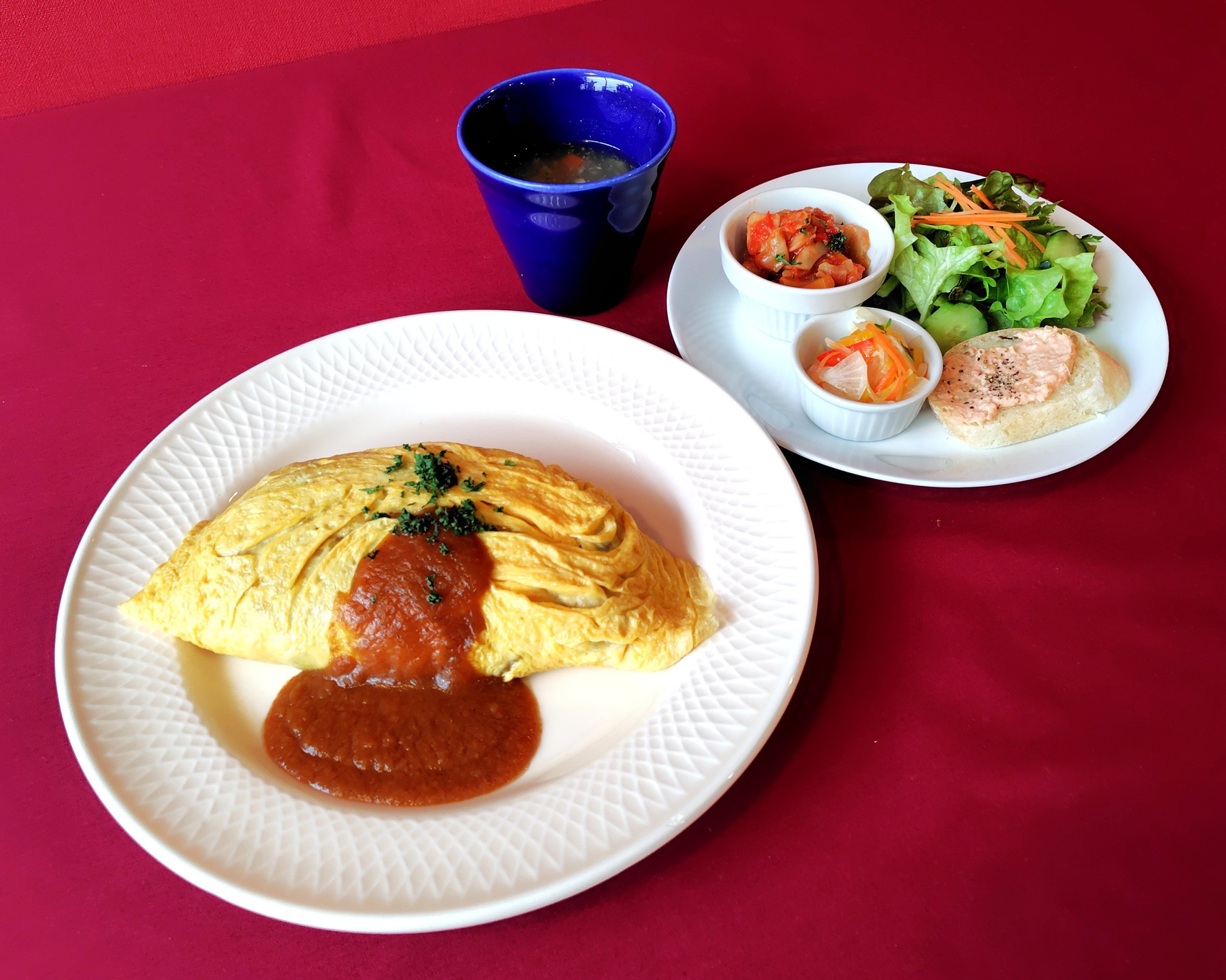 おウマとウサギランチ