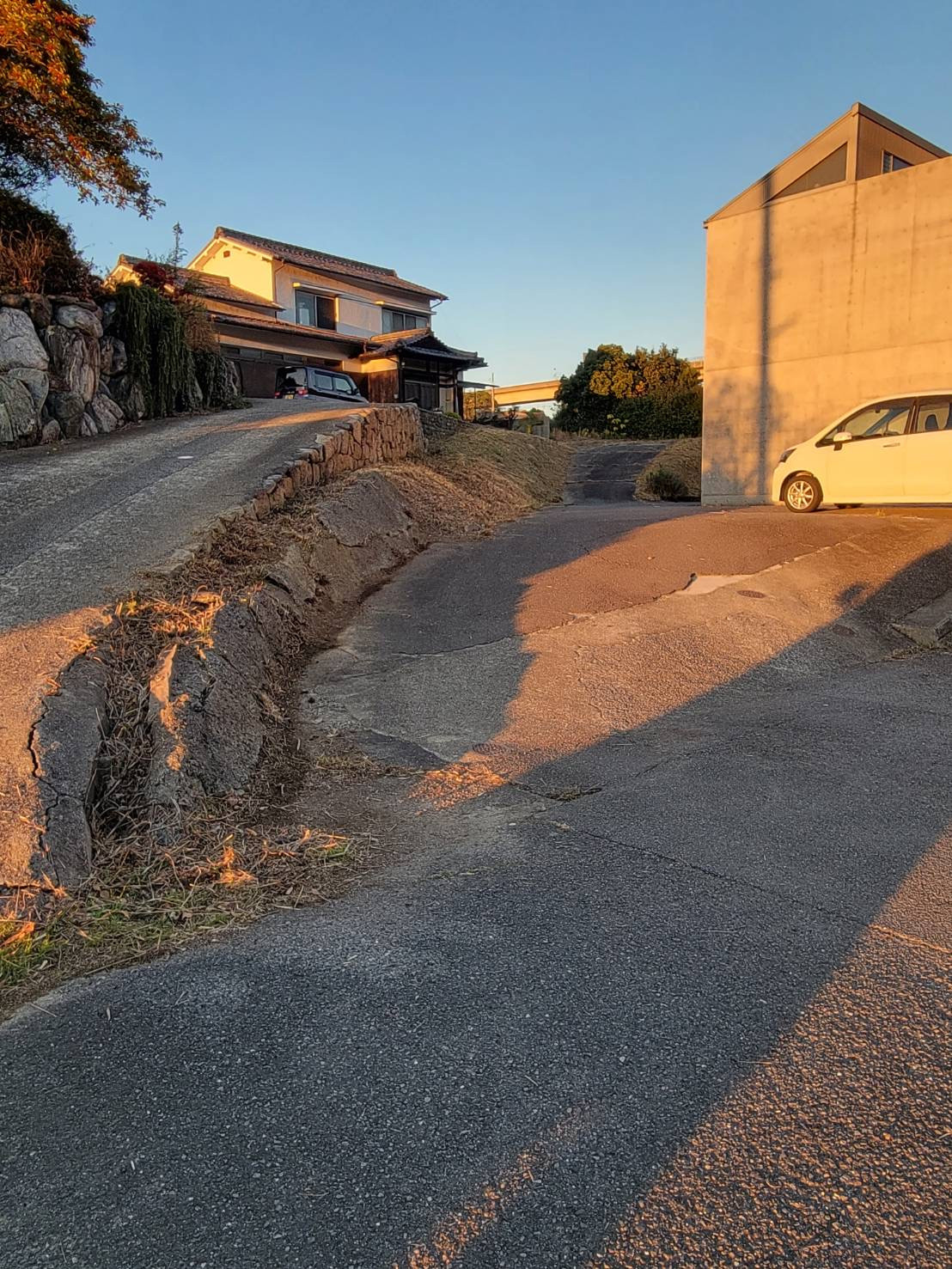 マンション等の敷地、駐車場管理は、お任せ下さい！