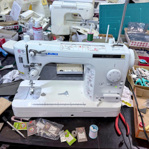 JUKIミシンSL700EXミシン修理大阪府.jpg