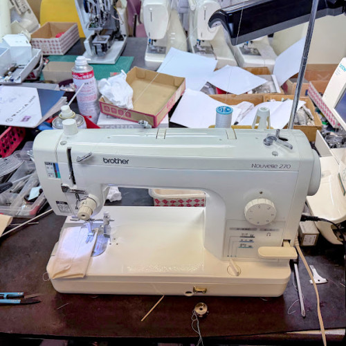 ブラザーミシンヌーベル270ミシン修理大阪府.jpg