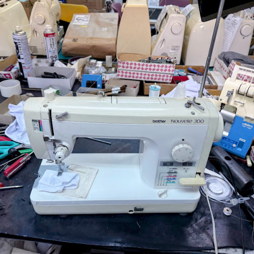 ブラザーミシンヌーベル300ミシン修理大阪府.jpg