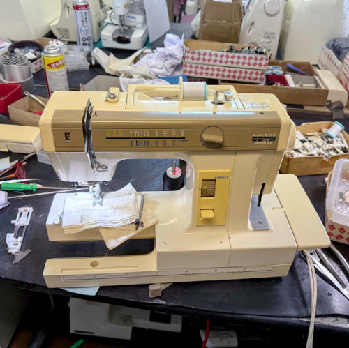 ジャノメミシンコンビ2100ミシン修理大阪府.jpg