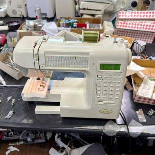 ジャノメミシンS7702ミシン修理兵庫県.jpg