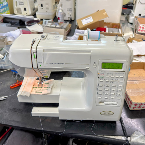 ジャノメミシンS7702ミシン修理兵庫県.jpg
