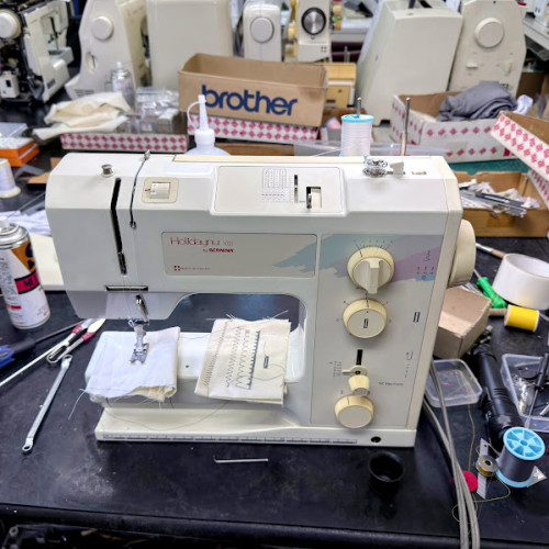 リッカーミシンホリデーヌ1021ミシン修理大阪府.jpg