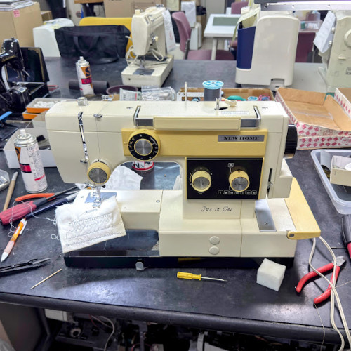 ジャノメミシンツーインワンミシン修理東京都.jpg