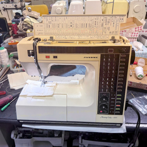 ジャノメミシンメモリークラフト6000ミシン修理.jpg
