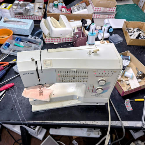 リッカーミシンホリデーヌ1090ミシン修理大阪府.jpg